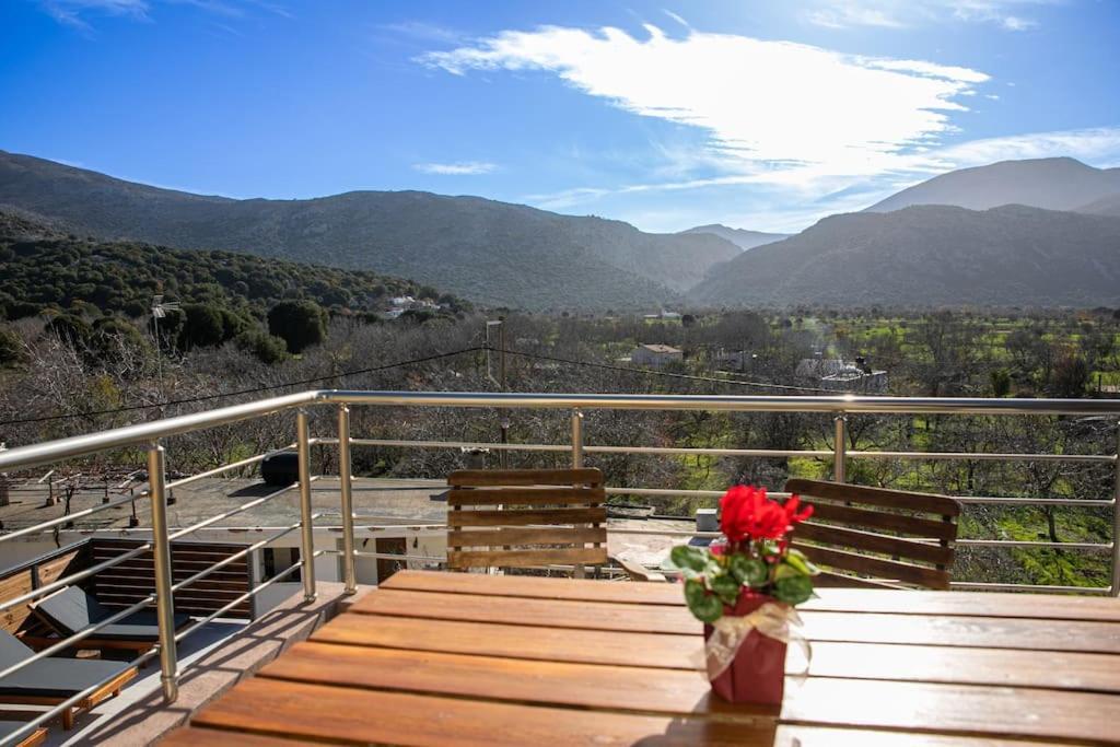 Lasithi Luxury Villa Mesa Lasithi Dış mekan fotoğraf