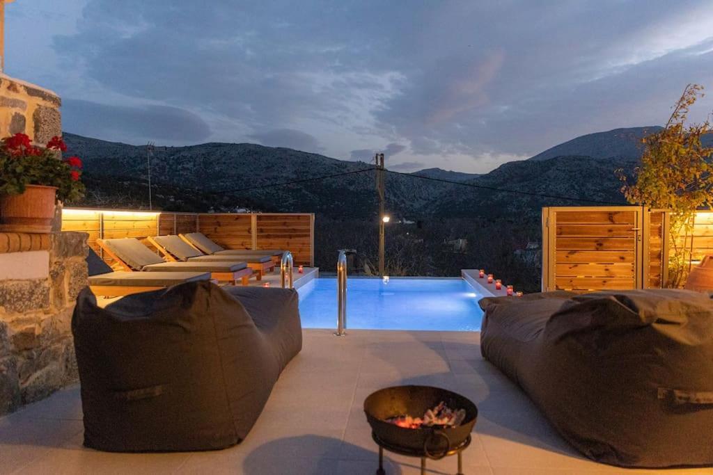 Lasithi Luxury Villa Mesa Lasithi Dış mekan fotoğraf