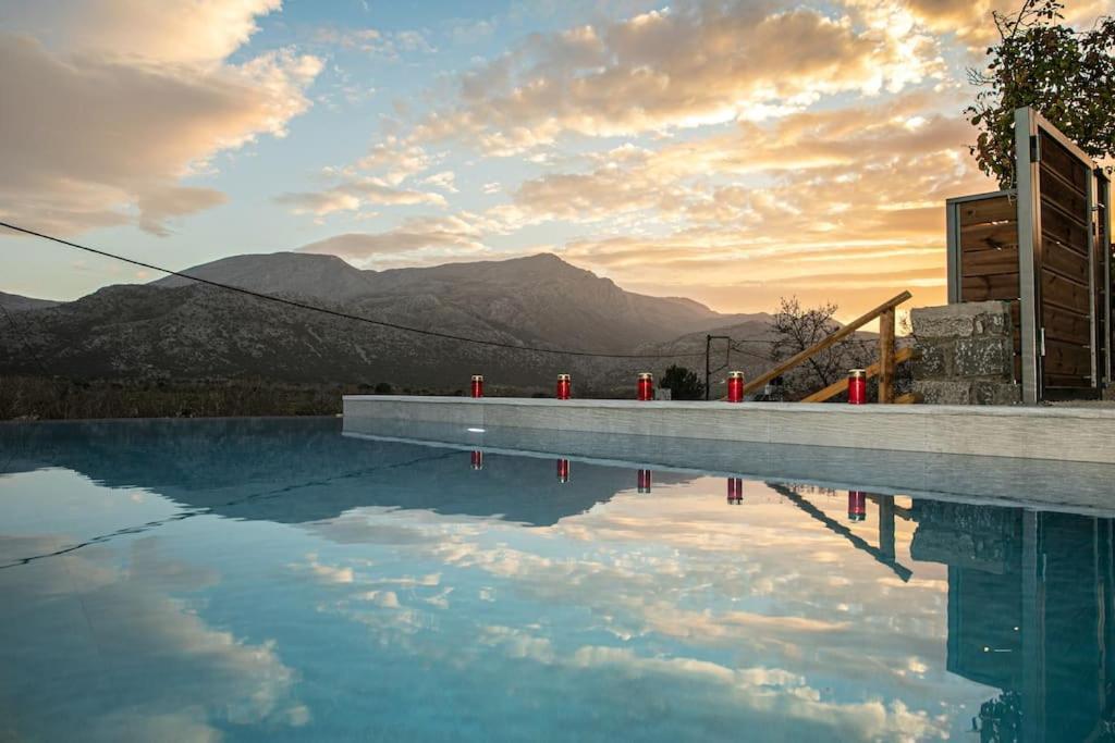 Lasithi Luxury Villa Mesa Lasithi Dış mekan fotoğraf